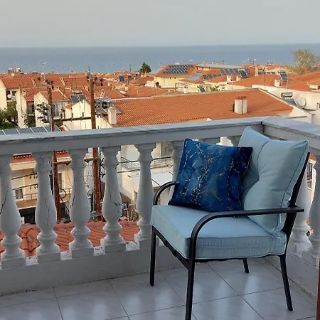 Artemis тюркоазна гледка към морето * Polychrono