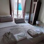Artemis тюркоазна гледка към морето Apartment Polychrono