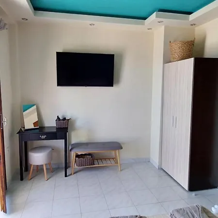 Artemis тюркоазна гледка към морето