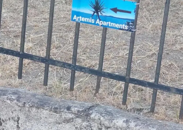 Artemis тюркоазна гледка към морето Apartamento Polychrono