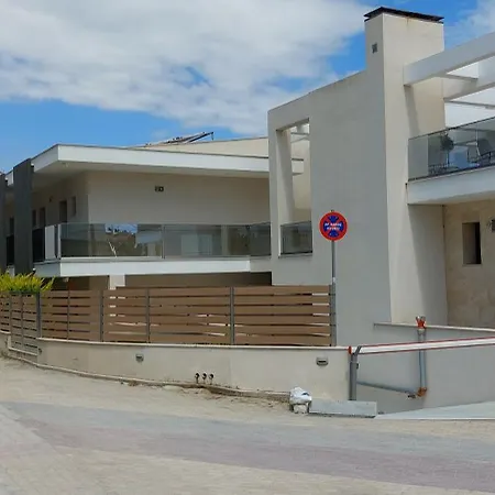 Artemis тюркоазна гледка към морето * Polikhronon